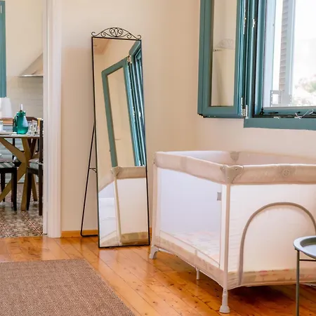 Abuelita Semesterbostad Antipata (Erisos)